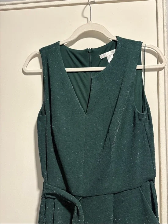 London Times Dark Green Sleeveless Jumpsuit with V-Neck and Tie Waist - Picture 2 of 6